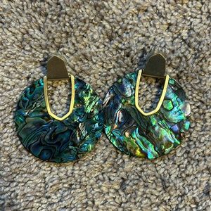 Kendra Scott Diane earrings